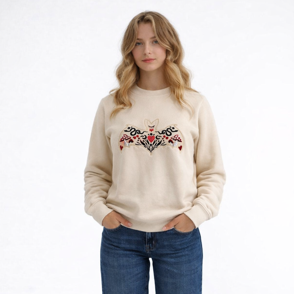 Hoodie Gótico Bordado Murcielago